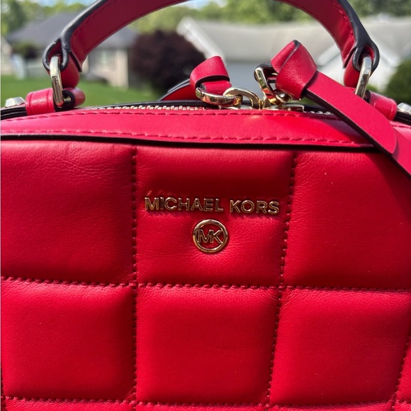 Michael Kors Red Quilted Leather Box Bag – Like New - Picture 10 of 11